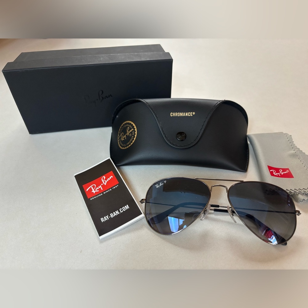Ray Ban Large Aviator polarized gradient blue tint lenses